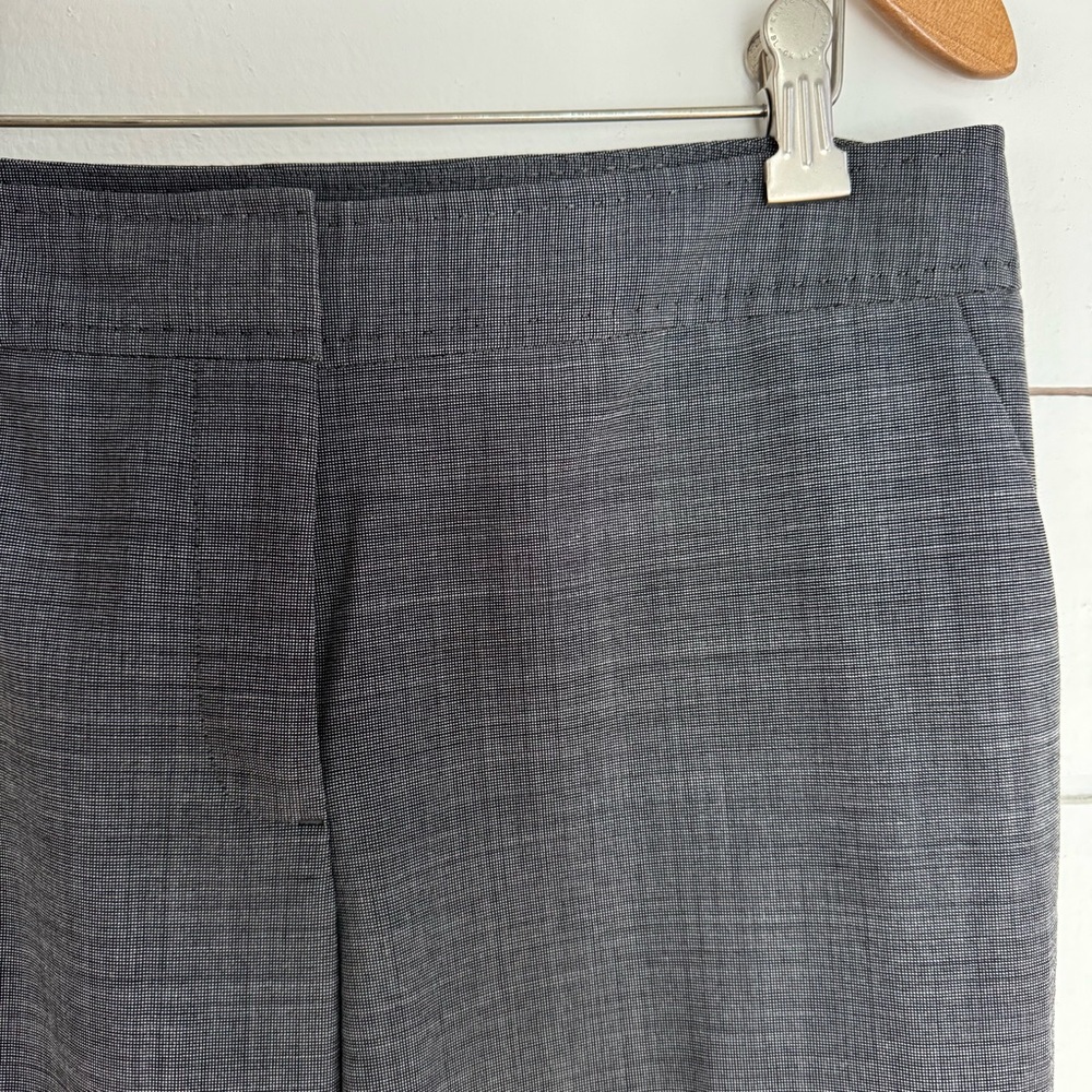 Talbots gray wide leg trousers. Size: 8 - Picture 5 of 10